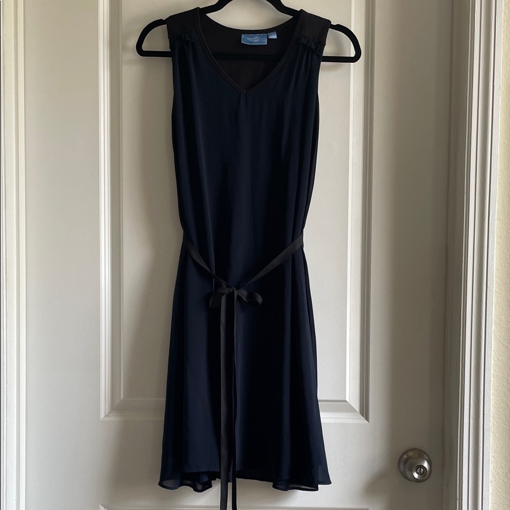 Simply Vera Wang sleeveless dress Navy & Black sheer layered tie waist